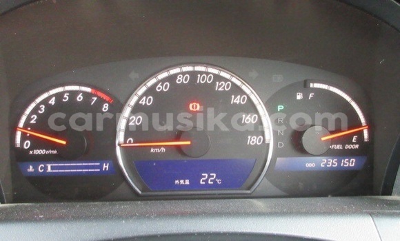 Tenga Tsaru Toyota Crown Nhema Mota in Beitbridge in Matabeleland South Tenga Tsaru Toyota Crown Nhema Mota in Beitbridge in Matabeleland South