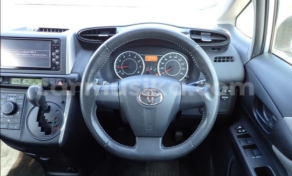 Tenga Tsaru Toyota Wish Sirivha Mota in Beitbridge in Matabeleland South Tenga Tsaru Toyota Wish Sirivha Mota in Beitbridge in Matabeleland South