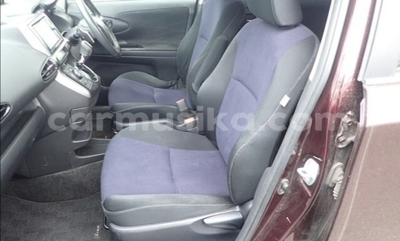 Tenga Tsaru Toyota Wish Zvimwe Mota in Beitbridge in Matabeleland South Tenga Tsaru Toyota Wish Zvimwe Mota in Beitbridge in Matabeleland South