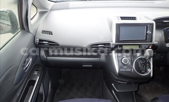 Tenga Tsaru Toyota Wish Zvimwe Mota in Beitbridge in Matabeleland South Tenga Tsaru Toyota Wish Zvimwe Mota in Beitbridge in Matabeleland South