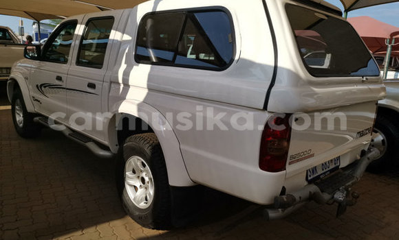 Tenga Tsaru Mazda B–series Chena Mota in Beitbridge in Matabeleland South Tenga Tsaru Mazda B–series Chena Mota in Beitbridge in Matabeleland South