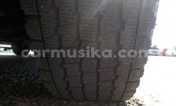 Buy Used Toyota Probox Silver Car in Beitbridge in Matabeleland South Buy Used Toyota Probox Silver Car in Beitbridge in Matabeleland South