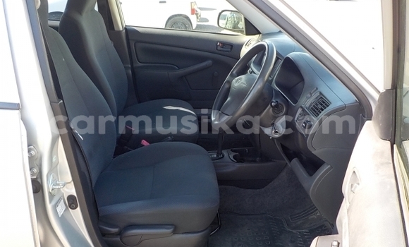 Buy Used Toyota Probox Silver Car in Beitbridge in Matabeleland South Buy Used Toyota Probox Silver Car in Beitbridge in Matabeleland South