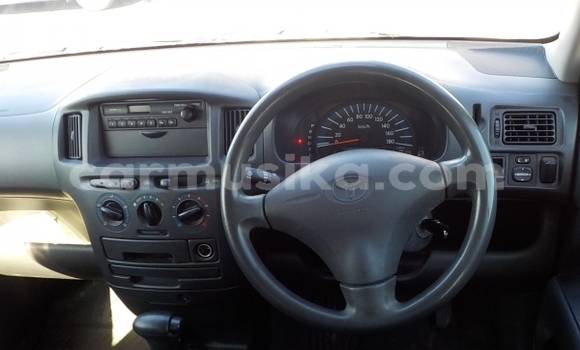 Buy Used Toyota Probox Silver Car in Beitbridge in Matabeleland South Buy Used Toyota Probox Silver Car in Beitbridge in Matabeleland South