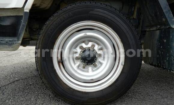 Buy Used Toyota Dyna White Truck in Beitbridge in Matabeleland South Buy Used Toyota Dyna White Truck in Beitbridge in Matabeleland South