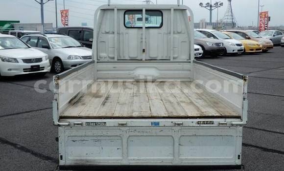 Buy Used Toyota Dyna White Truck in Beitbridge in Matabeleland South Buy Used Toyota Dyna White Truck in Beitbridge in Matabeleland South