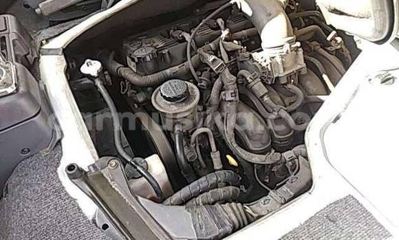 Buy Used Toyota Hiace White Car in Beitbridge in Matabeleland South Buy Used Toyota Hiace White Car in Beitbridge in Matabeleland South