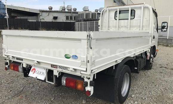 Buy Used Toyota Dyna White Truck in Beitbridge in Matabeleland South Buy Used Toyota Dyna White Truck in Beitbridge in Matabeleland South