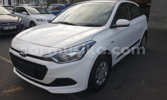 Tenga Tsaru Hyundai i20 Chena Mota in Beitbridge in Matabeleland South Tenga Tsaru Hyundai i20 Chena Mota in Beitbridge in Matabeleland South