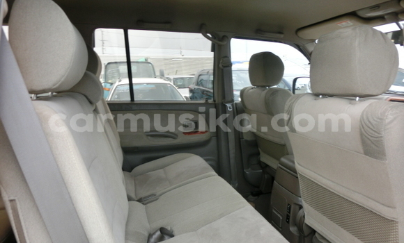 Acheter Occasion Voiture Toyota Prado Gris à Beitbridge, Matabeleland South Acheter Occasion Voiture Toyota Prado Gris à Beitbridge, Matabeleland South