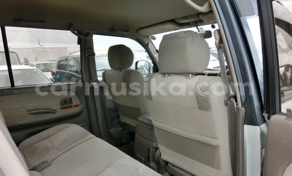 Acheter Occasion Voiture Toyota Prado Gris à Beitbridge, Matabeleland South Acheter Occasion Voiture Toyota Prado Gris à Beitbridge, Matabeleland South