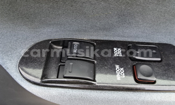 Buy Used Toyota Hiace Green Car in Beitbridge in Matabeleland South Buy Used Toyota Hiace Green Car in Beitbridge in Matabeleland South