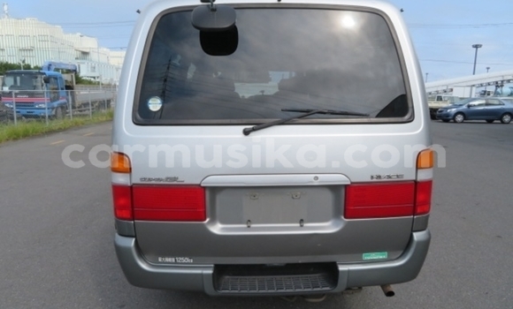 Acheter Occasion Voiture Toyota Hiace Autre à Beitbridge, Matabeleland South Acheter Occasion Voiture Toyota Hiace Autre à Beitbridge, Matabeleland South