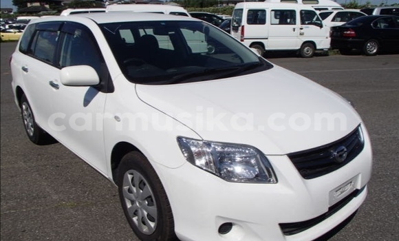 Buy Used Toyota Corolla White Car in Beitbridge in Matabeleland South Buy Used Toyota Corolla White Car in Beitbridge in Matabeleland South