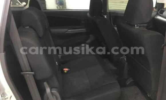 Tenga Tsaru Toyota Avanza Sirivha Mota in Beitbridge in Matabeleland South Tenga Tsaru Toyota Avanza Sirivha Mota in Beitbridge in Matabeleland South