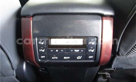 Acheter Occasion Voiture Toyota Land Cruiser Prado Blanc à Bulawayo, Bulawayo Acheter Occasion Voiture Toyota Land Cruiser Prado Blanc à Bulawayo, Bulawayo