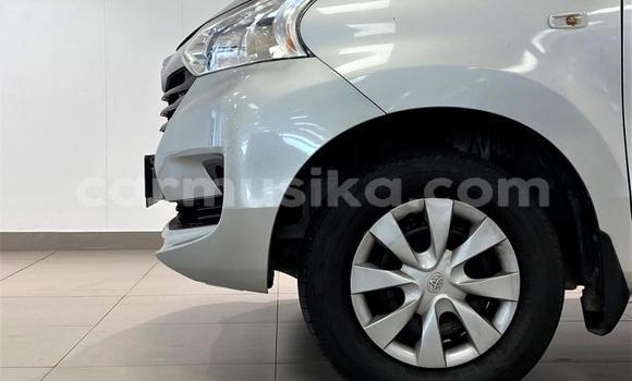 Acheter Occasion Voiture Toyota Avanza Gris à Beitbridge, Matabeleland South Acheter Occasion Voiture Toyota Avanza Gris à Beitbridge, Matabeleland South