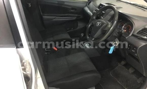 Tenga Tsaru Toyota Avanza Sirivha Mota in Beitbridge in Matabeleland South Tenga Tsaru Toyota Avanza Sirivha Mota in Beitbridge in Matabeleland South