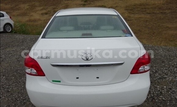 Acheter Occasion Voiture Toyota Belta Blanc à Beitbridge, Matabeleland South Acheter Occasion Voiture Toyota Belta Blanc à Beitbridge, Matabeleland South