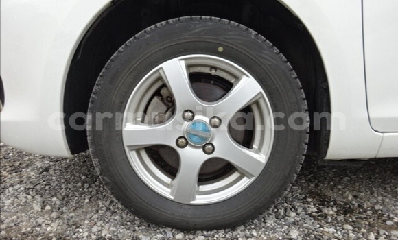 Acheter Occasion Voiture Toyota Belta Blanc à Beitbridge, Matabeleland South Acheter Occasion Voiture Toyota Belta Blanc à Beitbridge, Matabeleland South