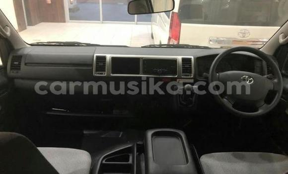 Tenga Tsaru Toyota 2000GT Chena Mota in Beitbridge in Matabeleland South Tenga Tsaru Toyota 2000GT Chena Mota in Beitbridge in Matabeleland South