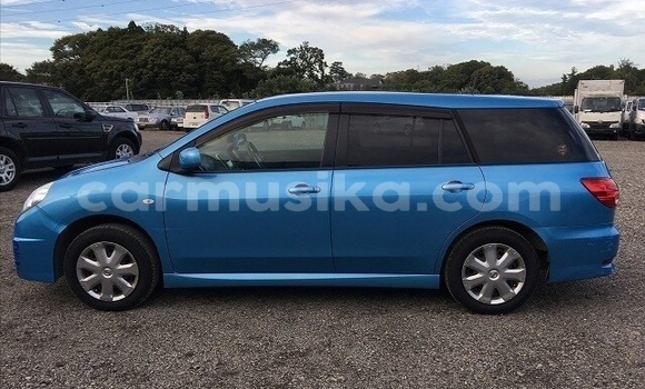 Acheter Occasion Voiture Nissan Wingroad Bleu à Beitbridge, Matabeleland South Acheter Occasion Voiture Nissan Wingroad Bleu à Beitbridge, Matabeleland South