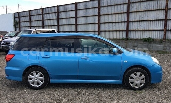 Acheter Occasion Voiture Nissan Wingroad Bleu à Beitbridge, Matabeleland South Acheter Occasion Voiture Nissan Wingroad Bleu à Beitbridge, Matabeleland South