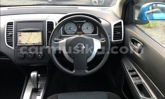 Acheter Occasion Voiture Nissan Wingroad Bleu à Beitbridge, Matabeleland South Acheter Occasion Voiture Nissan Wingroad Bleu à Beitbridge, Matabeleland South