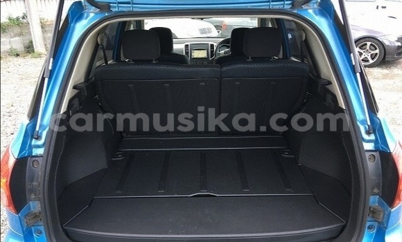 Acheter Occasion Voiture Nissan Wingroad Bleu à Beitbridge, Matabeleland South Acheter Occasion Voiture Nissan Wingroad Bleu à Beitbridge, Matabeleland South