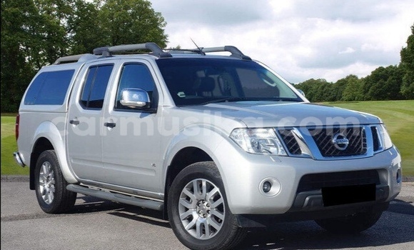 Nunua Ilio tumika Nissan Navara Fedha Gari ndani ya Beitbridge nchini Matabeleland Kusini