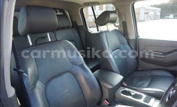 Acheter Occasion Voiture Nissan Navara Gris à Beitbridge, Matabeleland South Acheter Occasion Voiture Nissan Navara Gris à Beitbridge, Matabeleland South