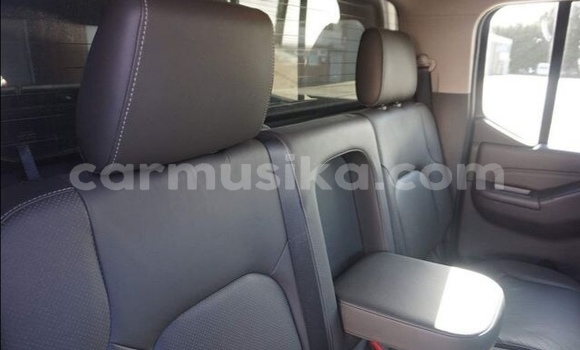 Acheter Occasion Voiture Nissan Navara Gris à Beitbridge, Matabeleland South Acheter Occasion Voiture Nissan Navara Gris à Beitbridge, Matabeleland South