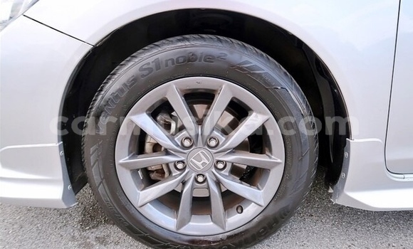 Nunua Ilio tumika Honda Civic Fedha Gari ndani ya Beitbridge nchini Matabeleland Kusini Nunua Ilio tumika Honda Civic Fedha Gari ndani ya Beitbridge nchini Matabeleland Kusini