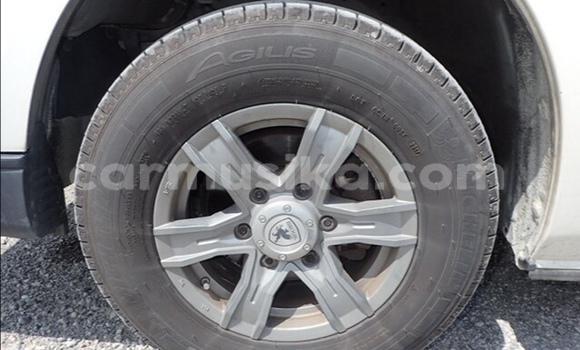 Tenga Tsaru Toyota Hiace Chena Mota in Beitbridge in Matabeleland South Tenga Tsaru Toyota Hiace Chena Mota in Beitbridge in Matabeleland South