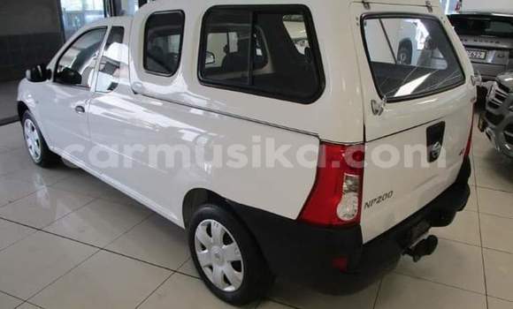 Acheter Occasion Voiture Nissan NP 300 Blanc à Beitbridge, Matabeleland South Acheter Occasion Voiture Nissan NP 300 Blanc à Beitbridge, Matabeleland South