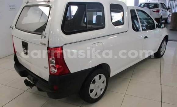 Acheter Occasion Voiture Nissan NP 300 Blanc à Beitbridge, Matabeleland South Acheter Occasion Voiture Nissan NP 300 Blanc à Beitbridge, Matabeleland South