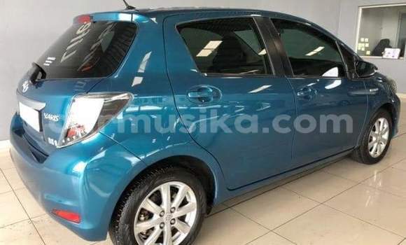 Acheter Occasion Voiture Toyota Vitz Bleu à Beitbridge, Matabeleland South Acheter Occasion Voiture Toyota Vitz Bleu à Beitbridge, Matabeleland South