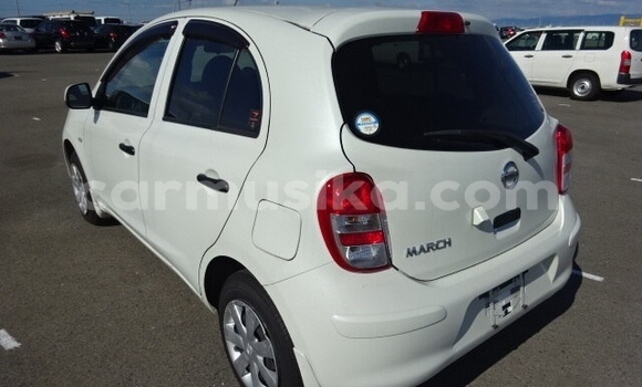 Nunua Ilio tumika Nissan March Nyeupe Gari ndani ya Beitbridge nchini Matabeleland Kusini Nunua Ilio tumika Nissan March Nyeupe Gari ndani ya Beitbridge nchini Matabeleland Kusini