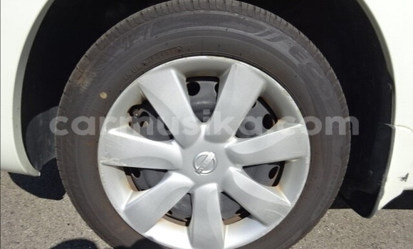 Nunua Ilio tumika Nissan March Nyeupe Gari ndani ya Beitbridge nchini Matabeleland Kusini Nunua Ilio tumika Nissan March Nyeupe Gari ndani ya Beitbridge nchini Matabeleland Kusini