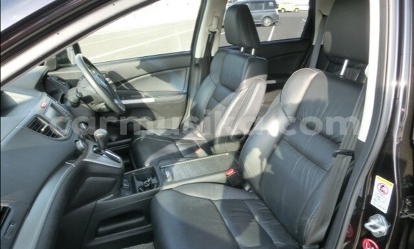 Nunua Ilio tumika Honda CR–V Nyingine Gari ndani ya Beitbridge nchini Matabeleland Kusini Nunua Ilio tumika Honda CR–V Nyingine Gari ndani ya Beitbridge nchini Matabeleland Kusini