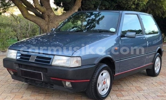 Acheter Occasion Voiture Fiat Uno Bleu à Beitbridge, Matabeleland South Acheter Occasion Voiture Fiat Uno Bleu à Beitbridge, Matabeleland South