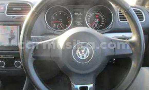 Tenga Tsaru Volkswagen Multivan Nhema Mota in Beitbridge in Matabeleland South Tenga Tsaru Volkswagen Multivan Nhema Mota in Beitbridge in Matabeleland South