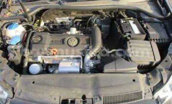 Tenga Tsaru Volkswagen Multivan Nhema Mota in Beitbridge in Matabeleland South Tenga Tsaru Volkswagen Multivan Nhema Mota in Beitbridge in Matabeleland South