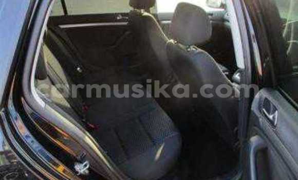 Tenga Tsaru Volkswagen Multivan Nhema Mota in Beitbridge in Matabeleland South Tenga Tsaru Volkswagen Multivan Nhema Mota in Beitbridge in Matabeleland South