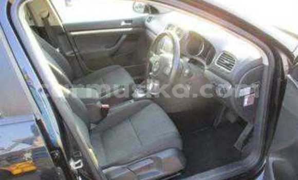 Tenga Tsaru Volkswagen Multivan Nhema Mota in Beitbridge in Matabeleland South Tenga Tsaru Volkswagen Multivan Nhema Mota in Beitbridge in Matabeleland South