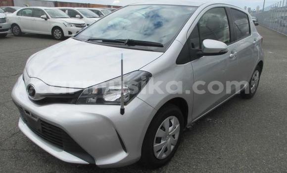 Tenga Tsaru Toyota Vitz Sirivha Mota in Beitbridge in Matabeleland South