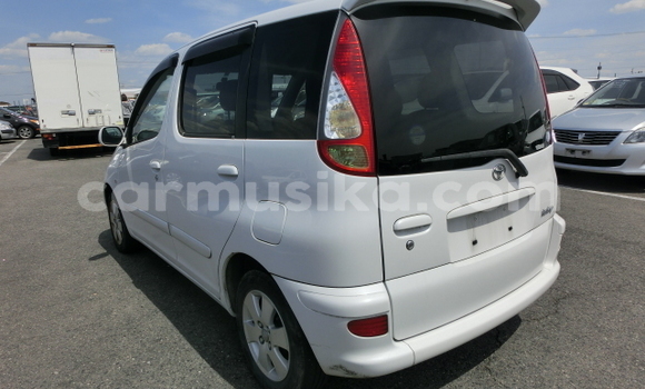 Buy Used Toyota FunCargo White Car in Beitbridge in Matabeleland South Buy Used Toyota FunCargo White Car in Beitbridge in Matabeleland South