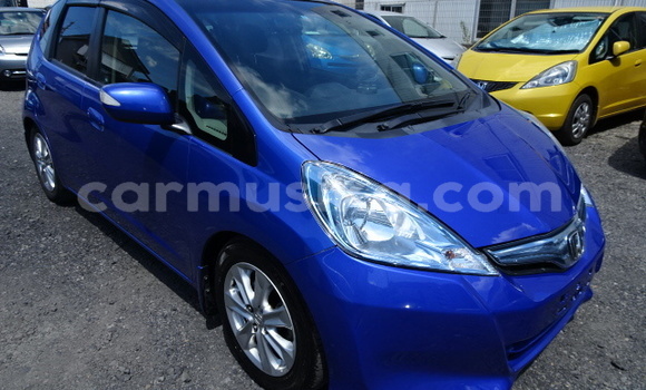 Buy Used Honda Fit Blue Car in Beitbridge in Matabeleland South