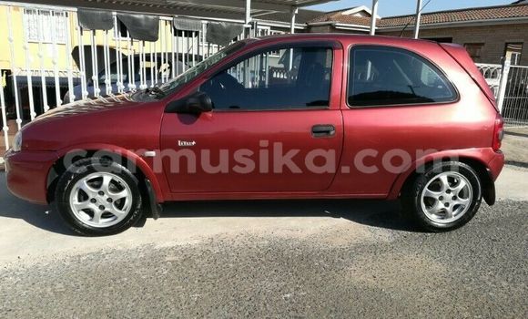 Nunua Ilio tumika Opel Corsa Nyekundu Gari ndani ya Beitbridge nchini Matabeleland Kusini