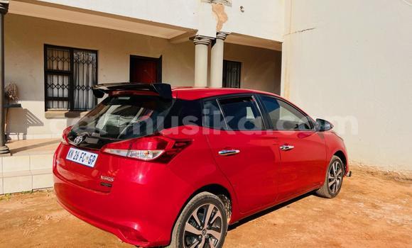 Buy Used Toyota Yaris Red Car in Beitbridge in Matabeleland South Buy Used Toyota Yaris Red Car in Beitbridge in Matabeleland South